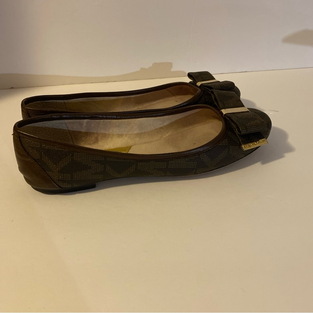 Michael Kors Flats Size 7.5 - Picture 4 of 14